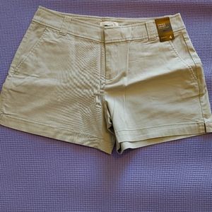 Women's shorts, size 4, Gray